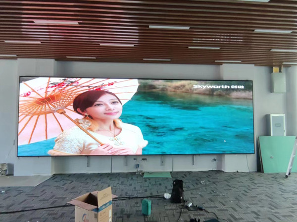 长寿P1.53led小间距屏安装案例